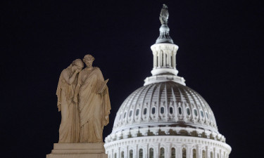 US government enters shutdown as Congress fails to reach funding deal