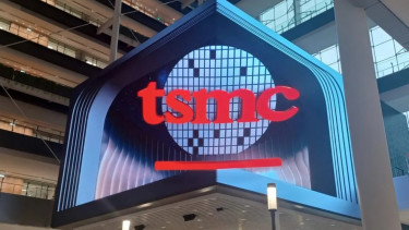 Taiwan says it will resist pressure from Washington to move half of chip production to US