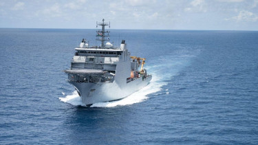 India’s mini sub rescues ‘stranded’ submarine crew in South China Sea