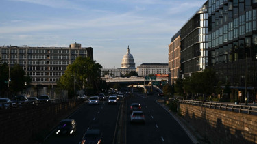 Trump piles pain on Democrats over US government shutdown