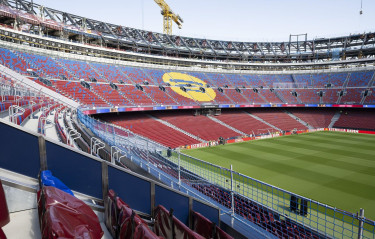 Barcelona's Camp Nou return delayed again