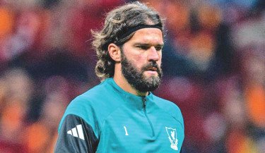 Liverpool seek to steady ship without Alisson