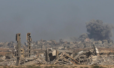 Hostage families urge immediate end to Gaza war