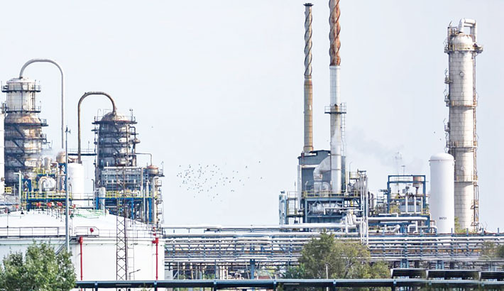 Hungary clings to Russian fuel as EU, NATO push supply cuts