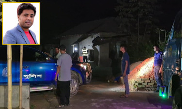 Relatives snatch cuffed AL leader from police after beating officers