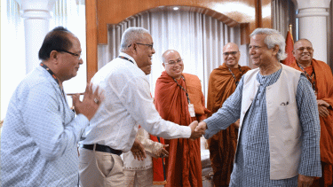 Buddhist leaders exchange greetings with CA on Prabarana Purnima