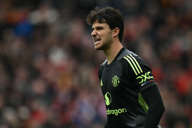 Lammens must be ready for 'massive' Man Utd scrutiny, says Amorim
