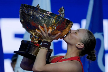 Anisimova wins China Open