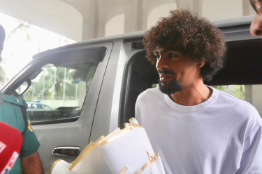 Hamza arrives in Dhaka; ready for Hong Kong, China challenge