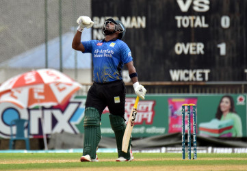Chattogram, Khulna finish league stage on winning note