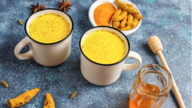 Turmeric Latte: The trendy golden milk everyone’s talking about