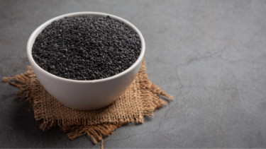 9 Amazing Benefits of Black Seed