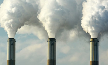 Despite promises fossil fuel giants invest just 1% global renewable energy projects