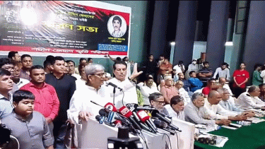 Fakhrul alleges move to bring bureaucracy under party control ahead of election