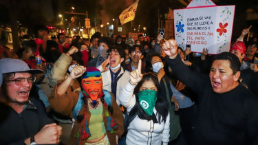 Peru ousts president blamed for failing to stem crime