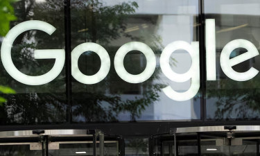 Google faces stricter regulation in UK over search dominance