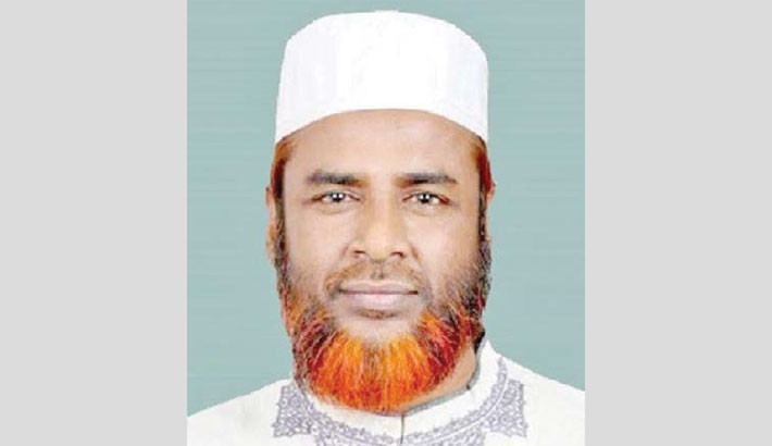 Some advisers are trying to bring a party to power, says Parwar