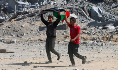 Trump says Israeli captives to be released from Gaza on Monday
