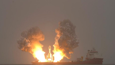 China launches Gravity-1 rocket from sea