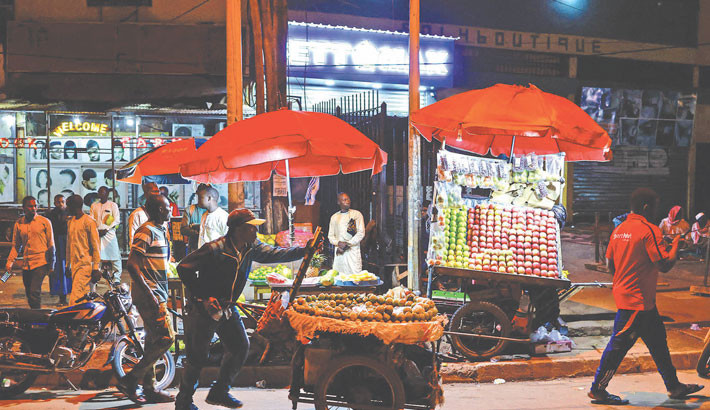 Brain drain industry booms as Cameroon’s young look abroad