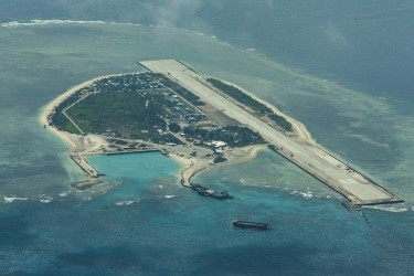 Philippines says Chinese ship rammed government vessel