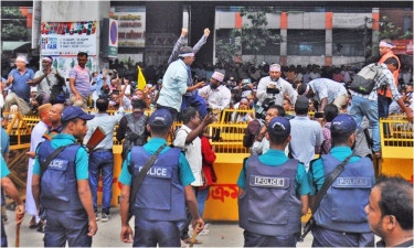Police fire water cannon at MPO-listed teachers near Press Club
