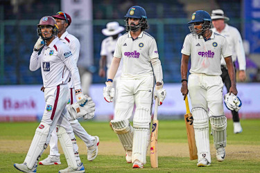 India close in on Test series sweep despite West Indies fightback