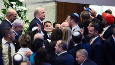 Trump says 'nightmare' for Israelis, Palestinians over