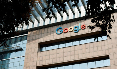 Google to invest $10 billion in data centre and AI project in India