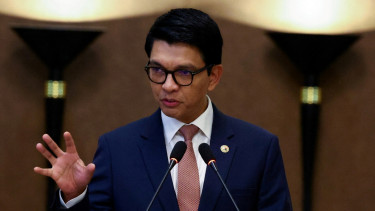 Madagascar’s president dissolves National Assembly, escalating crisis