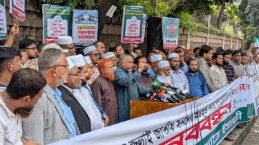 Jamaat-IAB human chain demands referendum before nat’l polls