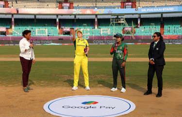 Bangladesh opt to bat first against Australia