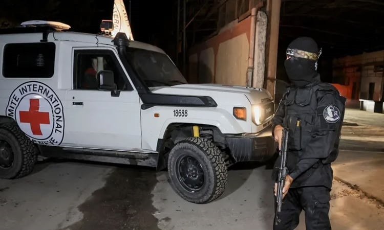 Hamas says committed to ceasefire agreement, to return all bodies