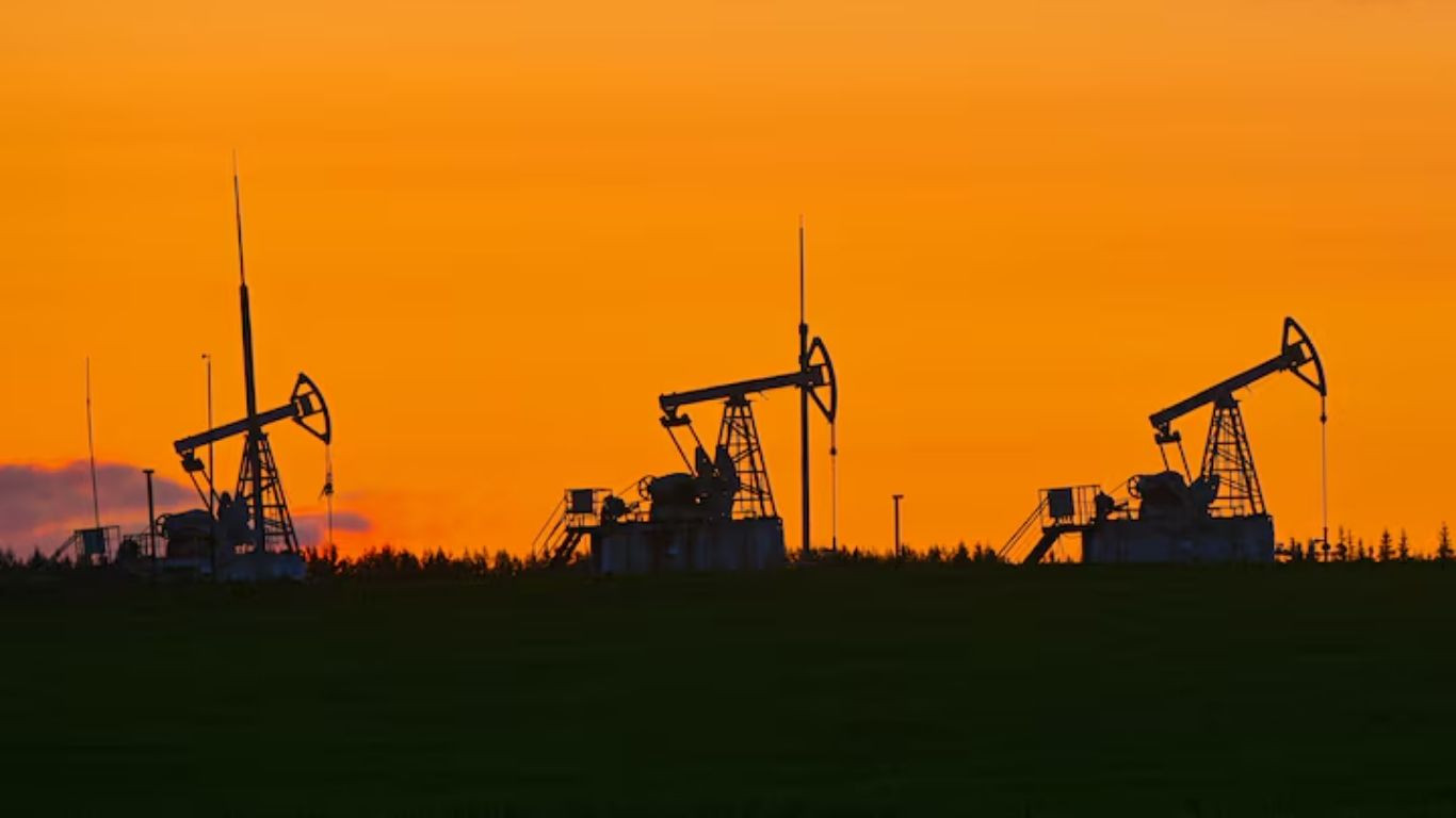 US says India halves Russian oil imports