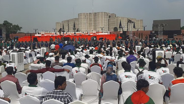 Families of martyrs, injured take position at July Charter venue