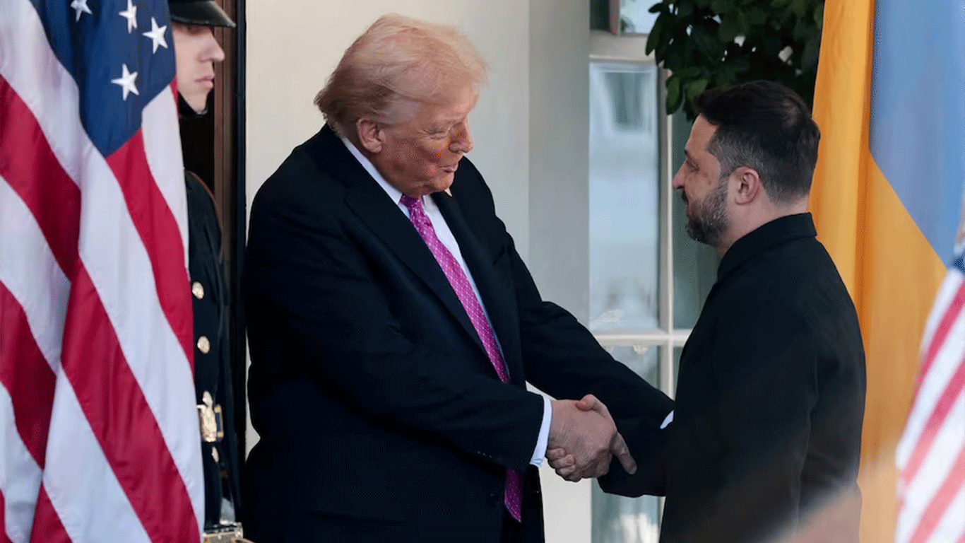 Zelenskiy arrives to seek weapons from Trump in shadow of Putin summit