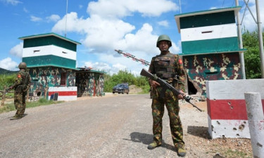 Myanmar junta recaptures town on China trade route