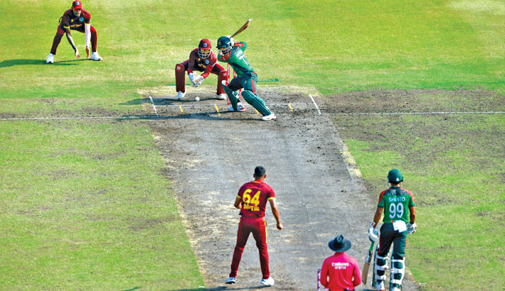 Old ghosts of Mirpur watch as Tigers rewrite familiar tales