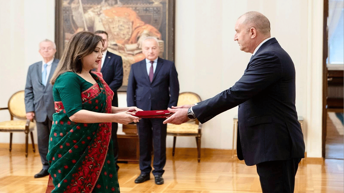 Bangladesh ambassador presents credentials to Bulgarian president