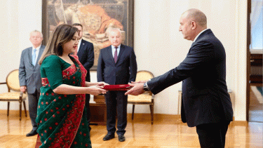 Bangladesh ambassador presents credentials to Bulgarian president