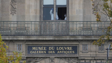 Thieves rob priceless jewels from Louvre museum in brazen heist