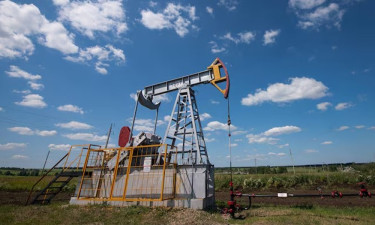 Oil prices slip on concerns over US-China trade tensions