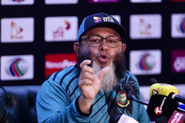 Mushtaq backs Rishad for Test cricket