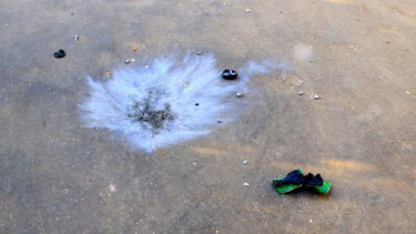Crude bombs blast near NCP’s meeting venue in Bogura