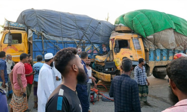 Four including two motorcyclists killed in Mymensingh, Munshiganj road crashes