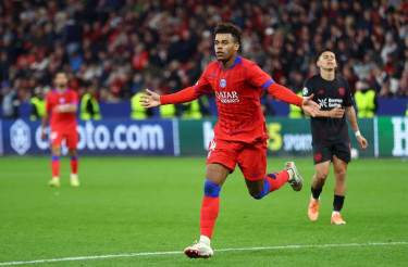 Whirlwind PSG demolish hosts Leverkusen 7-2
