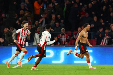 PSV come from behind to hand Napoli six of the best