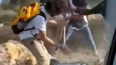 Israeli settlers beat Palestinian farmers on video as attacks mount during West Bank olive harvest