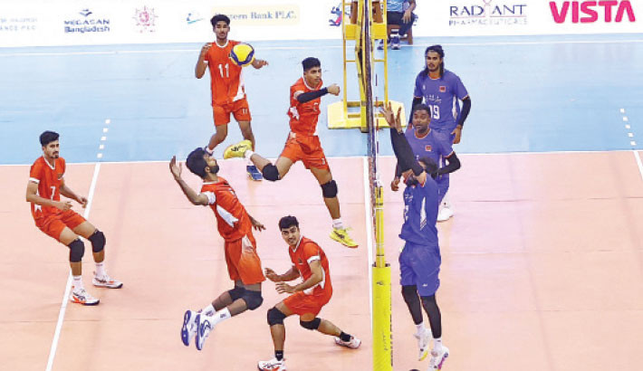 Bangladesh play against Maldieves during the opening match of CAVA Cup at the Shaheed Suhrawardy Indoor Stadium on Wednesday.  -  TANVIN TAMIM