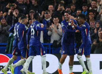 Youthful Chelsea thump hapless Ajax 5-1 in Champions League